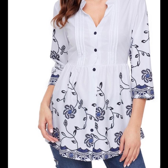 Shirt  Dress with design - Picture 2 of 8